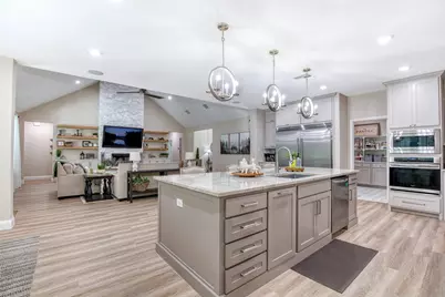 2121 Canyon Lake Road, Wills Point, TX 75169 - Photo 10