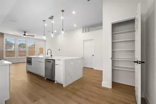 5809 Hidden Pine Ln, McKinney, TX 75070 - Photo 8