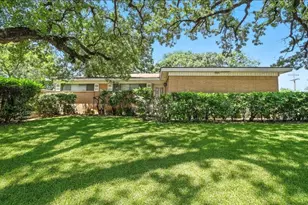 1502 Westcrest Dr, Arlington, TX 76013 - Photo 1