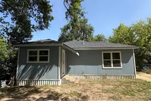 904 Jefferson St E, Sulphur Springs, TX 75482 - Photo 12