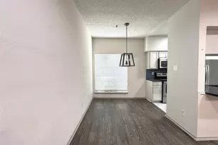 9747 Whitehurst Dr, Dallas, TX 75243 - Photo 10