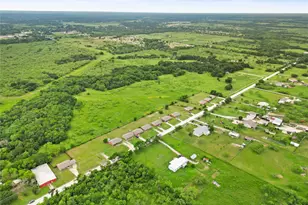 3227 Co Rd 2004, Corsicana, TX 75110 - Photo 8