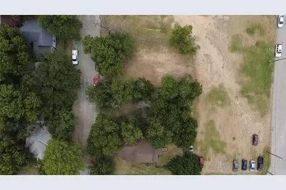 1305 Waterman Street, Fort Worth, TX 76102 - Photo 12