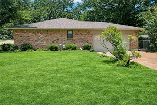 329 Azalea Dr, Sulphur Springs, TX 75482 - Photo 2