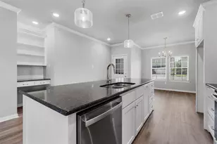 413 Travis Dr, McGregor, TX 76657 - Photo 8