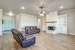 1053 Paradise Pkwy, Poolville, TX 76487 - Photo 6