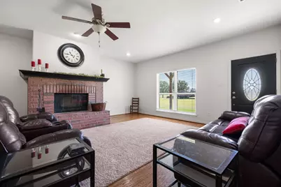 510 S Swanson Road, Mineral Wells, TX 76067 - Photo 10