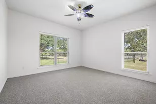 510 S Swanson Rd, Mineral Wells, TX 76067 - Photo 22