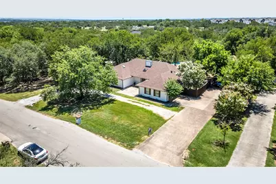 3210 Bluebonnet Circle, Weatherford, TX 76087 - Photo 22