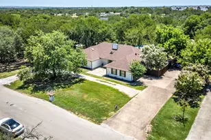 3210 Bluebonnet Cir, Weatherford, TX 76087 - Photo 22