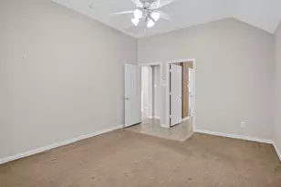 4611 Paddington Ln, Grand Prairie, TX 75052 - Photo 32