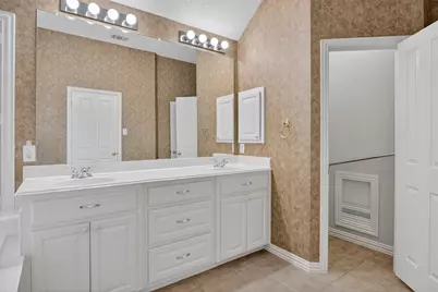 4611 Paddington Lane, Grand Prairie, TX 75052 - Photo 34