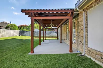 4611 Paddington Lane, Grand Prairie, TX 75052 - Photo 12