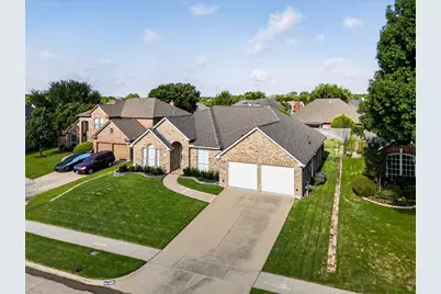 4611 Paddington Lane, Grand Prairie, TX 75052 - Photo 2