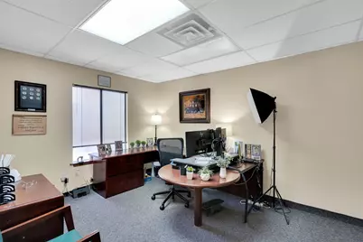 1004 N Bowen Road, Arlington, TX 76012 - Photo 10