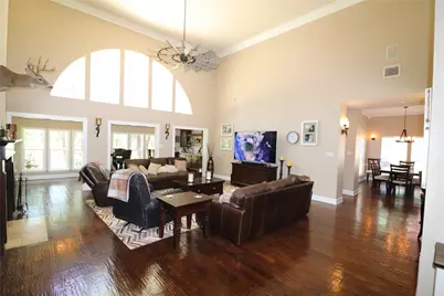 2642 Huddleston, Sunset, TX 76270 - Photo 10