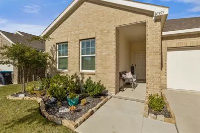 10357 Rosegreen Lane, Fort Worth, TX 76036 - Photo 2