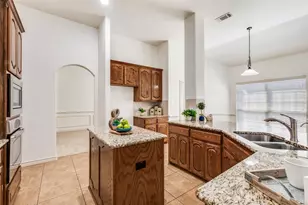 11825 Balta Dr, Fort Worth, TX 76244 - Photo 6