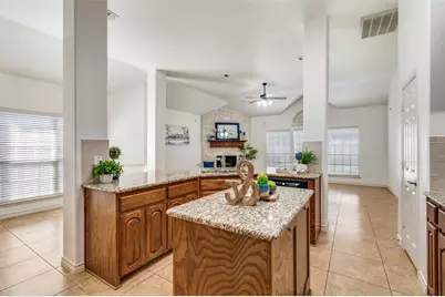 11825 Balta Drive, Fort Worth, TX 76244 - Photo 8