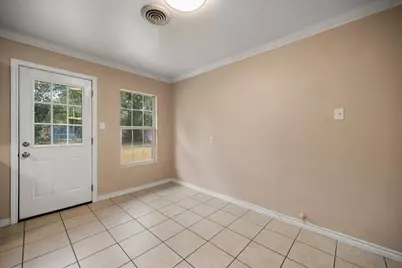 808 Marengo Street, Cleburne, TX 76033 - Photo 14