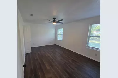 8354 Sussex Street, White Settlement, TX 76108 - Photo 18