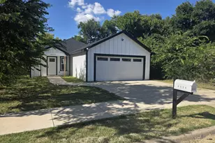 8354 Sussex St, White Settlement, TX 76108 - Photo 2