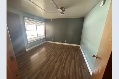 7001 Fairdale Avenue, Dallas, TX 75227 - Photo 10