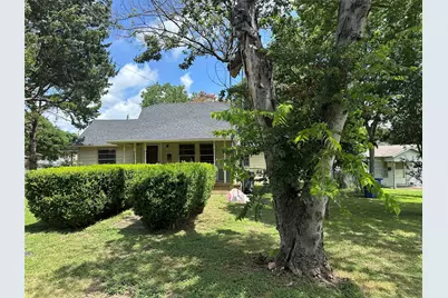 7001 Fairdale Avenue, Dallas, TX 75227 - Photo 2