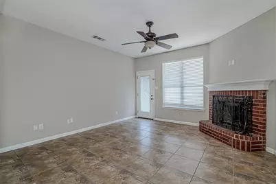 1029 McKavett Drive, Fort Worth, TX 76140 - Photo 16