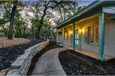 2715 Green Oaks Boulevard, Arlington, TX 76017 - Photo 12