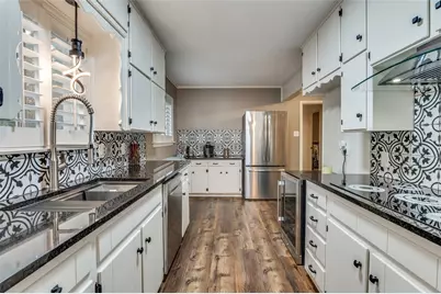 2715 Green Oaks Boulevard, Arlington, TX 76017 - Photo 16