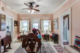 392 Mt Pleasant Rd, Valley View, TX 76272 - Photo 4