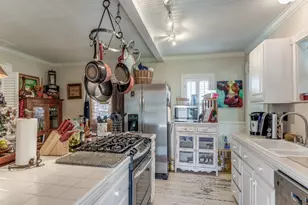 392 Mt Pleasant Rd, Valley View, TX 76272 - Photo 8