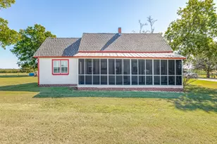 392 Mt Pleasant Rd, Valley View, TX 76272 - Photo 24