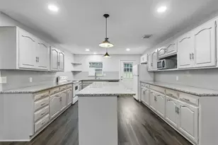 9337 Heron Dr, Fort Worth, TX 76108 - Photo 2