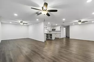 9337 Heron Dr, Fort Worth, TX 76108 - Photo 10