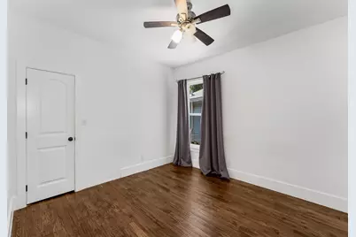 916 S Montreal Avenue, Dallas, TX 75208 - Photo 18