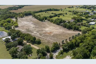 1065 Bluff Springs Road, Ferris, TX 75125 - Photo 8