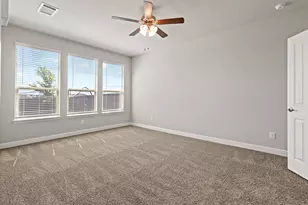 204 Dunmore Dr, Fort Worth, TX 76052 - Photo 12