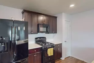 6101 Bell Springs St, Fort Worth, TX 76123 - Photo 4