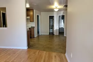 229 E Craven Ave, Lacy Lakeview, TX 76705 - Photo 4