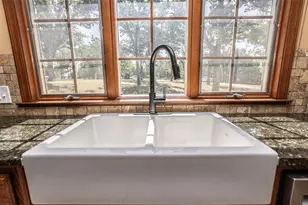 411 Center Hill Rd, Gainesville, TX 76240 - Photo 10