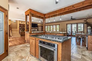 411 Center Hill Rd, Gainesville, TX 76240 - Photo 2