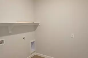 525 Pendleton Ave, Keene, TX 76059 - Photo 12