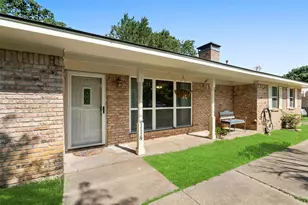 114 S Dugan St, Bells, TX 75414 - Photo 18