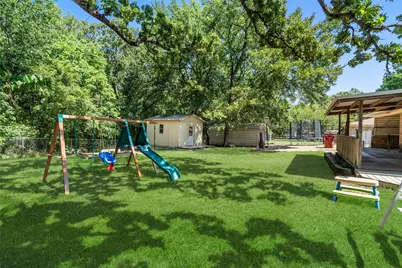 114 S Dugan Street, Bells, TX 75414 - Photo 14