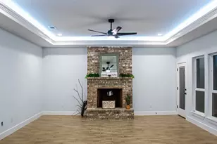 1013 Magnolia Ct, Springtown, TX 76082 - Photo 14