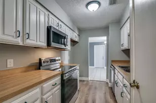 1905 Wyndemere Ln, Garland, TX 75042 - Photo 10