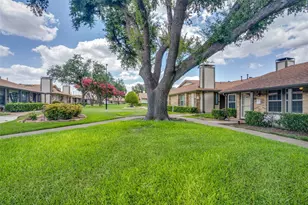 1905 Wyndemere Ln, Garland, TX 75042 - Photo 2