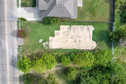 630 N Irving Heights Drive, Irving, TX 75061 - Photo 8